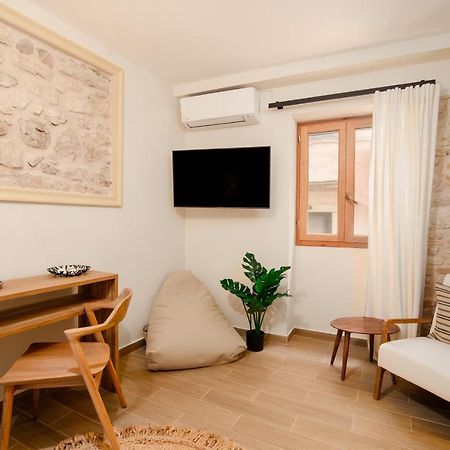 Corfu  Studio Costele Luxurious Apt In The Heart Of Corfu מראה חיצוני תמונה